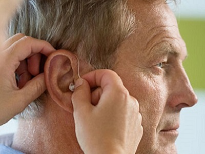 Kinh nghiệm chọn mua tai nghe trợ thính cho người mới bắt nguồn