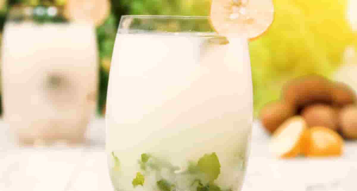 Soda vải bạc hà