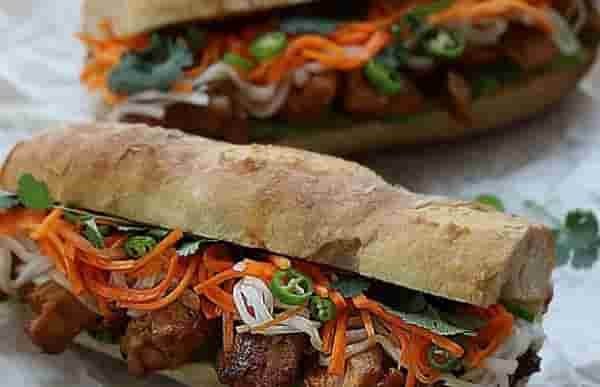 Chiếc bánh mì thịt nướng khiến ai nhìn cũng mê