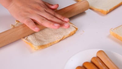 Bánh mì gối cắt viền, cán mỏng