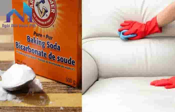 Làm sạch sofa da bằng baking soda pha loãng