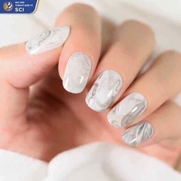 nail vân đá trắng