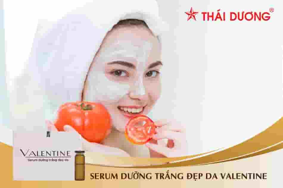 Làm trắng da mặt bằng cà chua